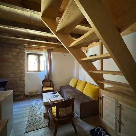 Nest&rest-vikendice Tara 2